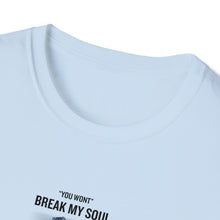 Load image into Gallery viewer, Beyonce Chair Unisex Softstyle T-Shirt